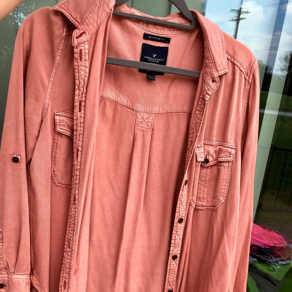 American Eagle button down shirt !